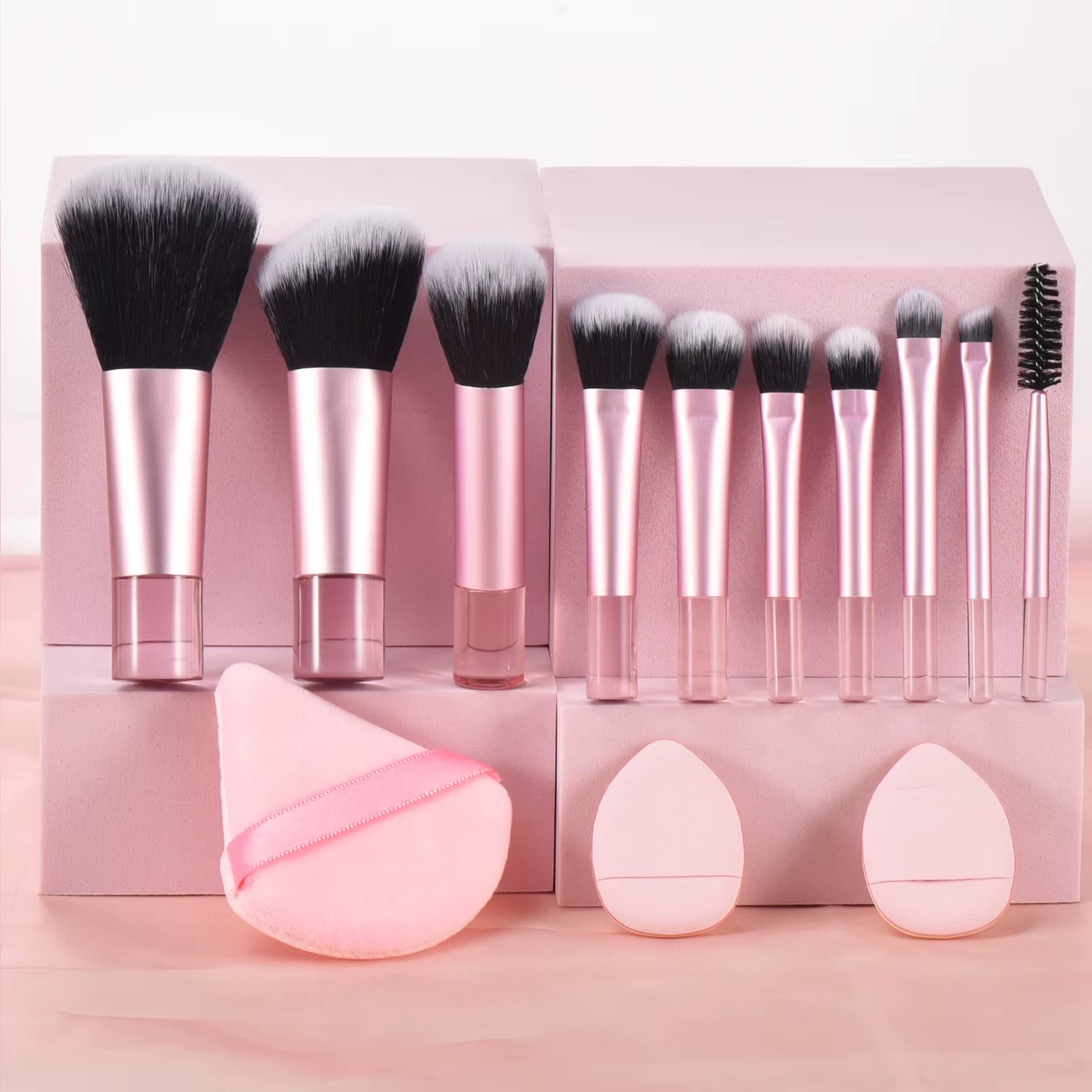 10 Pink Mini Makeup Brush Travel Portable Makeup Tool Makeup Puff - Palm Brush Professional Makeup Tool Set